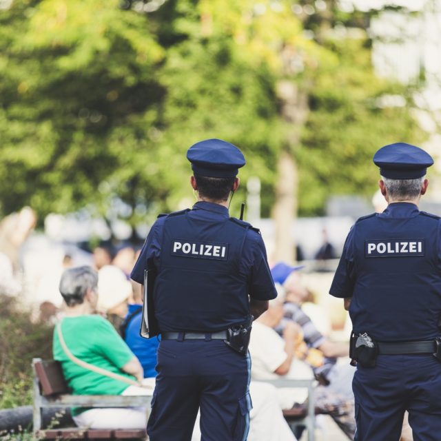 CDU-Innenminister Wöller: Polizei unterstützen statt unter Generalverdacht stellen