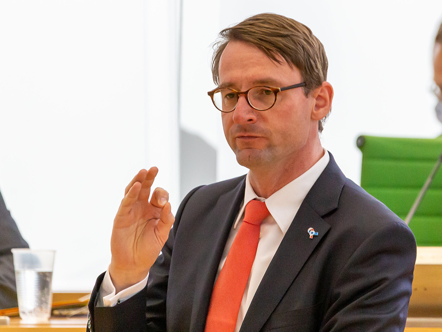 Juristische Schritte gegen Wöller: „Verleumdung lasse ich mir nicht bieten“